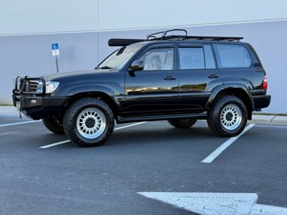 Used 2003 Toyota Land Cruiser image 1