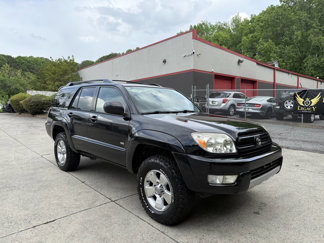 Used 2004 Toyota 4Runner SR5 image 1