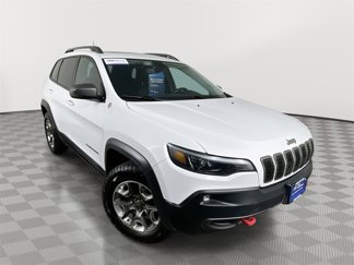 Used 2019 Jeep Cherokee Trailhawk image 1