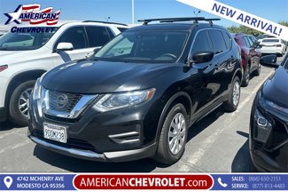 Used 2020 Nissan Rogue S image 1