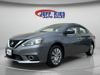 Used 2019 Nissan Sentra S image 1