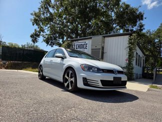 Used 2015 Volkswagen GTI SE image 1