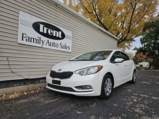 Used 2015 Kia Forte EX image 1