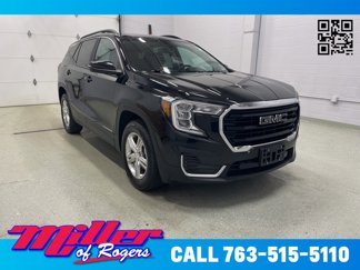 Used 2022 GMC Terrain SLE w/ Driver Convenience Package image 1