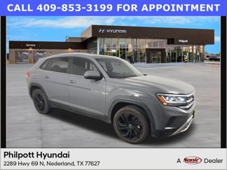 Used 2021 Volkswagen Atlas Cross Sport SE image 1