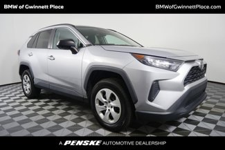 Used 2019 Toyota RAV4 LE image 1