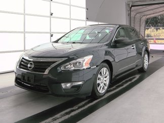Used 2015 Nissan Altima 2.5 S image 1