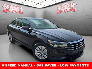 Used 2019 Volkswagen Jetta S image 1