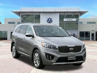 Used 2017 Kia Sorento SX image 1