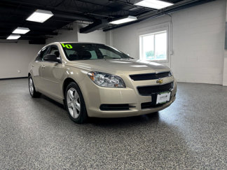 Used 2010 Chevrolet Malibu LS image 1