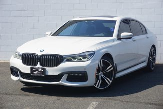 Used 2016 BMW 750i image 1