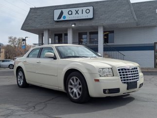 Used 2009 Chrysler 300 Touring image 1