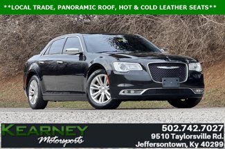 Used 2017 Chrysler 300 C image 1