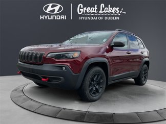 Used 2019 Jeep Cherokee Trailhawk w/ Comfort/Convenience Group image 1