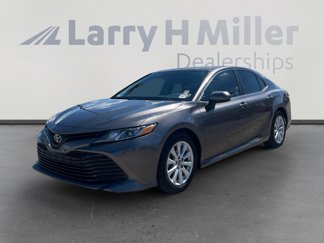 Used 2020 Toyota Camry LE video 1
