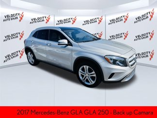 Used 2017 Mercedes-Benz GLA 250 w/ Premium Package image 1