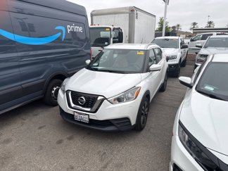 Used 2018 Nissan Kicks SV image 1