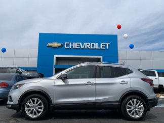 Used 2022 Nissan Rogue Sport SV w/ Technology Package image 1