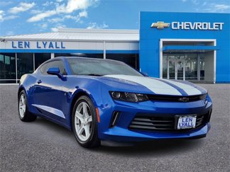Used 2017 Chevrolet Camaro LT image 1