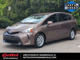 Used 2017 Toyota Prius V Five image 1