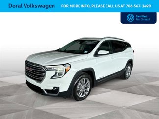Used 2023 GMC Terrain SLT image 1