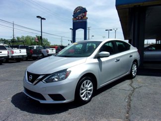 Used 2019 Nissan Sentra SV image 1