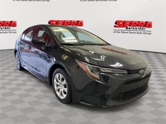 Certified 2021 Toyota Corolla LE image 1