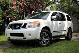 Used 2015 Nissan Armada SL image 1