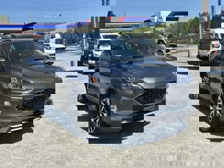 Used 2020 Ford Escape Titanium image 1