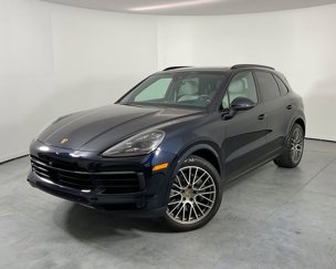 Used 2023 Porsche Cayenne S Platinum image 1