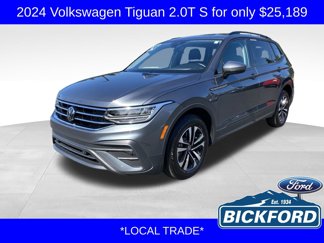 Used 2024 Volkswagen Tiguan S image 1