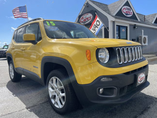 Used 2015 Jeep Renegade Latitude w/ Cold Weather Group II image 1