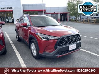 Certified 2022 Toyota Corolla Cross LE image 1