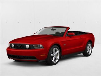Used 2010 Ford Mustang Convertible image 1