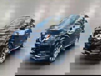 Used 2018 Nissan Rogue SV image 1