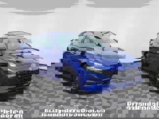 Certified 2022 Hyundai Elantra SEL image 1