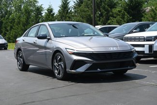 New 2025 Hyundai Elantra Sport image 1
