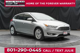 Used 2017 Ford Focus Titanium image 1
