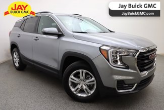Used 2024 GMC Terrain SLE w/ Driver Convenience Package image 1
