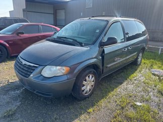 Used 2007 Chrysler Town & Country Touring image 1