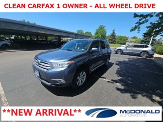 Used 2013 Toyota Highlander SE image 1