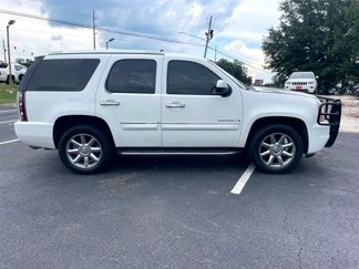Used 2007 GMC Yukon Denali image 1