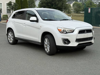 Used 2014 Mitsubishi Outlander Sport SE image 1