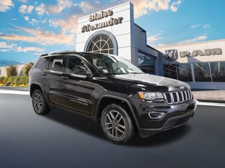 Used 2019 Jeep Grand Cherokee Laredo w/ Laredo X Package image 1