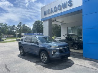 New 2025 Chevrolet Traverse LT image 1