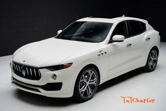 Used 2023 Maserati Levante GT image 1