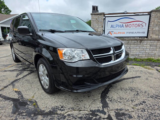 Used 2017 Dodge Grand Caravan SE image 1