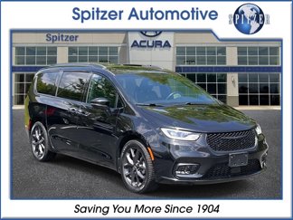Used 2022 Chrysler Pacifica Limited w/ S Appearance Package image 1