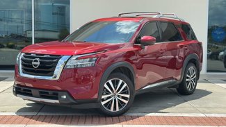 Used 2022 Nissan Pathfinder Platinum image 1
