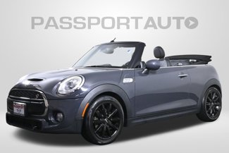 Used 2017 MINI Cooper S image 1